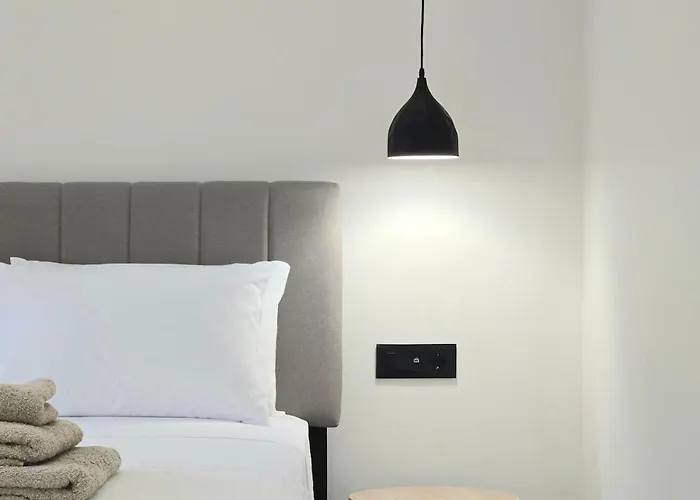 Апартаменти Downtown Luxury I *