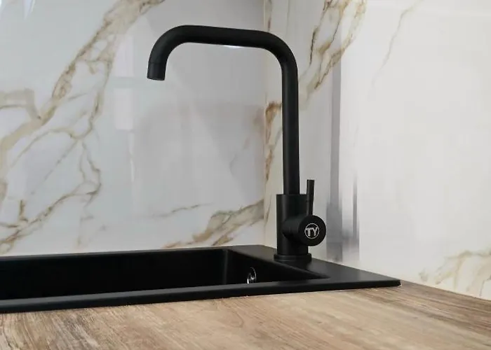 Апартаменти Downtown Luxury I Кос